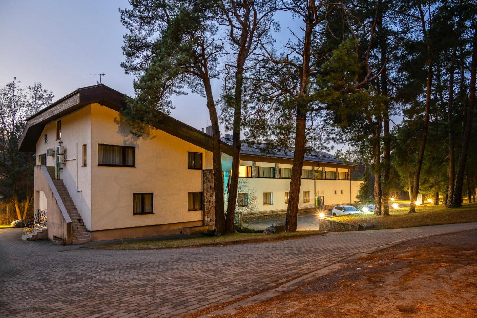 Park Villa Hotel Аеропорт Вільнюс Екстер'єр фото