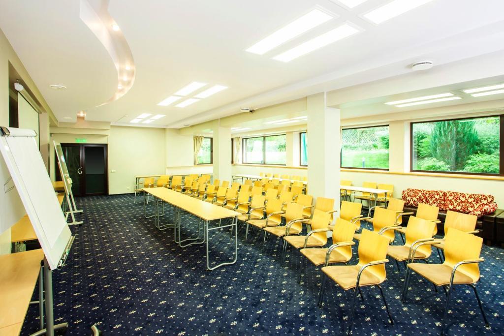 Park Villa Hotel Аеропорт Вільнюс Екстер'єр фото